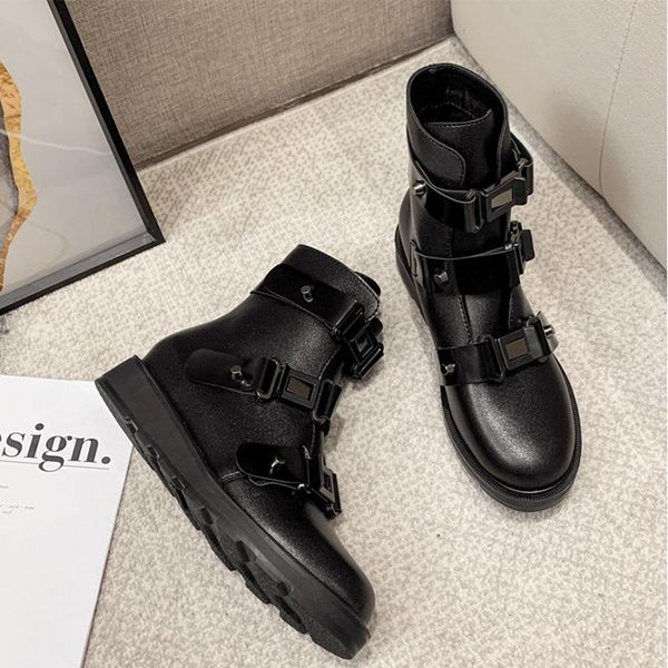 2020 genuine leather boots women winter shoes autumn early winter boots ladies leather footwear thick sole non-slip yx2683, Black
2020 genuine leather boots women winter shoes autumn early winter boots ladies leather footwear thick sole non-slip yx2683, Black