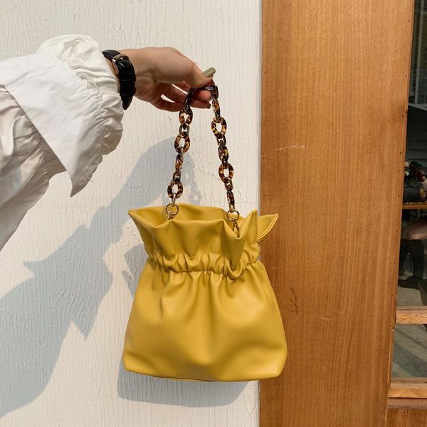 vintage three-dimensional bucket bag wooden ring handle women handbag designer crossbody bags evening clutch purse
vintage three-dimensional bucket bag wooden ring handle women handbag designer crossbody bags evening clutch purse
