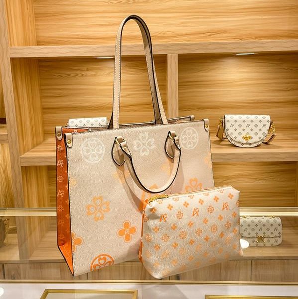 evening bags tote bag large capacity handbag cowhide letter single shoulder messenger
evening bags tote bag large capacity handbag cowhide letter single shoulder messenger