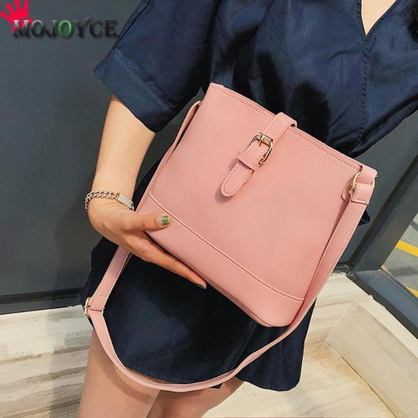 2020 женщины сумка кожа pu crossbody сумка женский ковшовые плеча сумки девушки простой zipper pure коммуникатор сумки
2020 женщины сумка кожа pu crossbody сумка женский ковшовые плеча сумки девушки простой zipper pure коммуникатор сумки