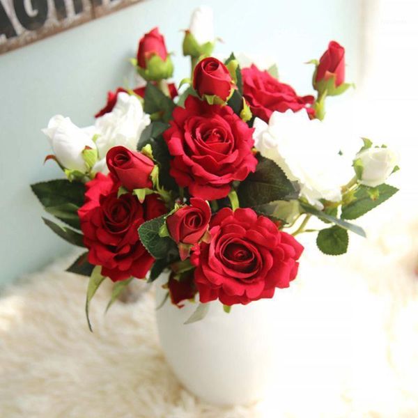 1 pc mini european wedding silk rose flower artificial flower bride bouquet for wedding party decoration decorative1
1 pc mini european wedding silk rose flower artificial flower bride bouquet for wedding party decoration decorative1