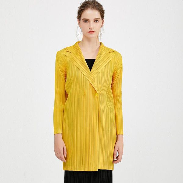 spring 2020 women pleated new style basic lapel coat casual light mature one button jacket1, Tan;black
spring 2020 women pleated new style basic lapel coat casual light mature one button jacket1, Tan;black