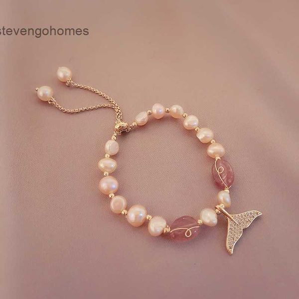 inlaid new fashion baroque pearl women's micro fishtail french advanced strawberry crystal bracelet, Silver
inlaid new fashion baroque pearl women's micro fishtail french advanced strawberry crystal bracelet, Silver