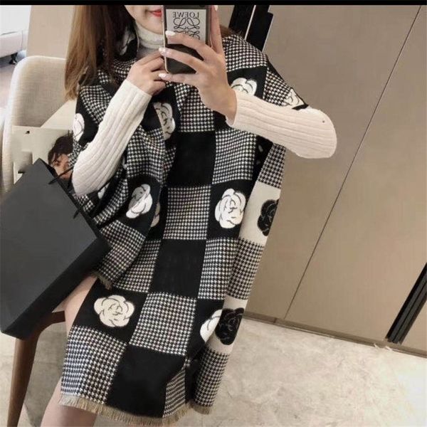 women scarfs with colorful pattern autumn spring winter warm scarves wraps four colors options wool quality, Blue;gray
women scarfs with colorful pattern autumn spring winter warm scarves wraps four colors options wool quality, Blue;gray