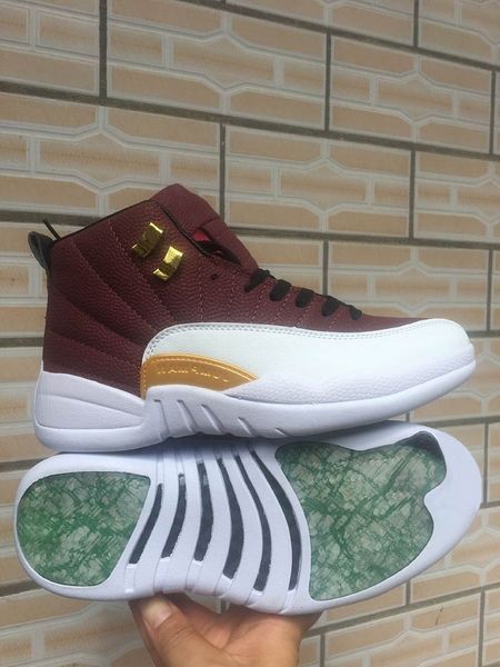 ball 12 game pe athletes metallic gold men basketball shoes brown white 12s signature men sports sneakers with box, White;red
ball 12 game pe athletes metallic gold men basketball shoes brown white 12s signature men sports sneakers with box, White;red