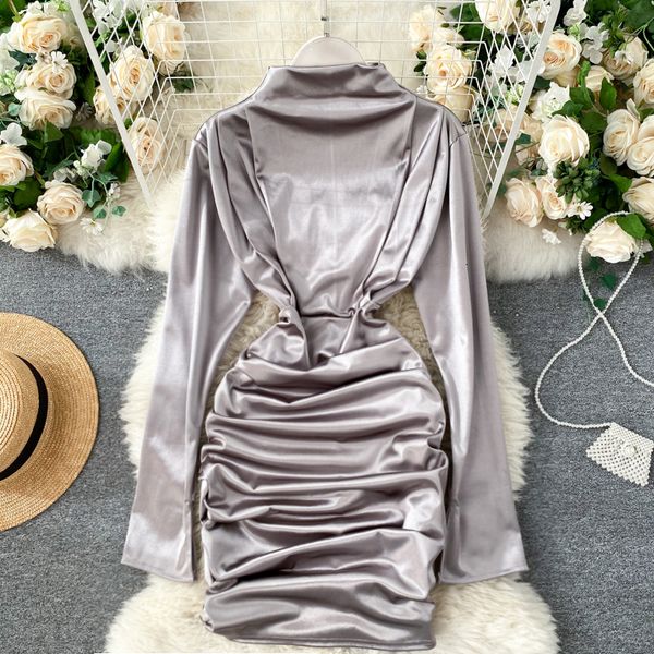 2021 new female singer ruched dressed neck long pencil sheath elegant fall dress solid retw, Black;gray
2021 new female singer ruched dressed neck long pencil sheath elegant fall dress solid retw, Black;gray