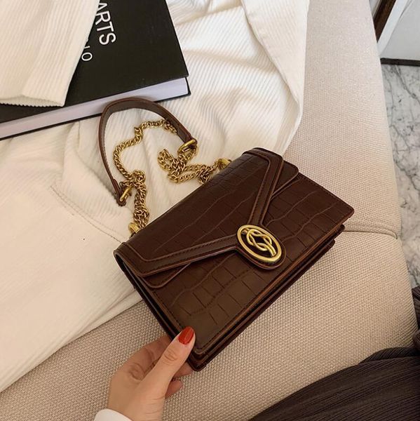cross body crocodile pattern square crossbody bag 2021 high-quality pu leather women's designer handbag chain shoulder messenger
cross body crocodile pattern square crossbody bag 2021 high-quality pu leather women's designer handbag chain shoulder messenger