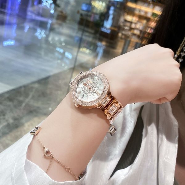 zheng shuang's same style watch with diamond, full of stars, red ins style, swarovski, small and luxurious
zheng shuang's same style watch with diamond, full of stars, red ins style, swarovski, small and luxurious