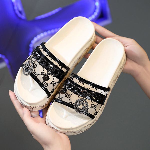 ladies fashion leather flat shoes low heel slippers casual open toe beach flip flops women comfort soft bottom summer shoes x1020, Black
ladies fashion leather flat shoes low heel slippers casual open toe beach flip flops women comfort soft bottom summer shoes x1020, Black