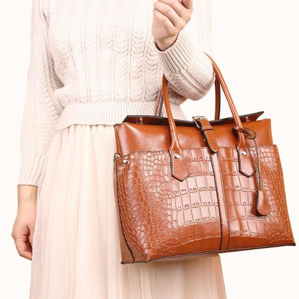 alligator pu leather women tote bag bolsos grandes para mujer ladies big hangbag luxury crossbody shoulder bag
alligator pu leather women tote bag bolsos grandes para mujer ladies big hangbag luxury crossbody shoulder bag