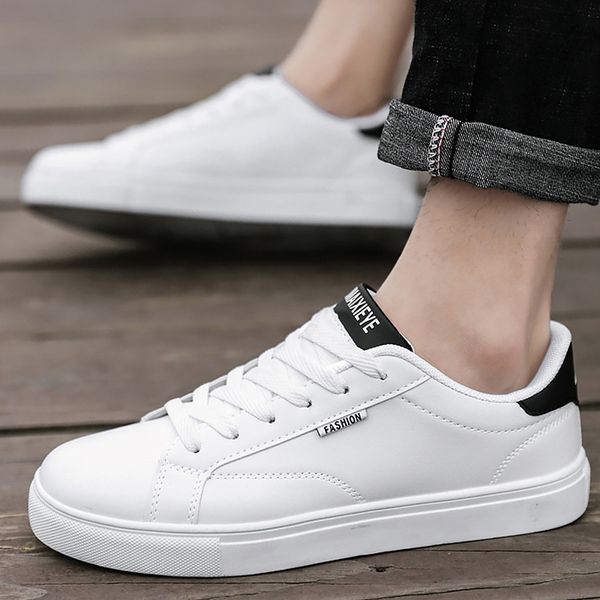 casual white men leather boys 2020 spring runway vulcanized shoes man's sneakers, Black
casual white men leather boys 2020 spring runway vulcanized shoes man's sneakers, Black