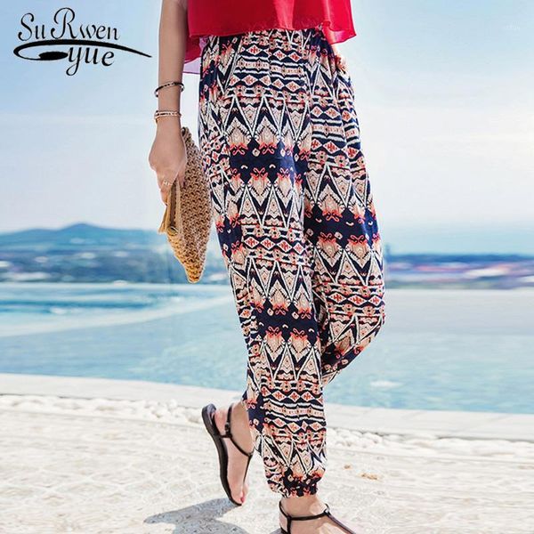 2019 fashion bohemian print chiffon pants holiday beach harem pants loose casual plus size women summer trousers d828 301, Black;white
2019 fashion bohemian print chiffon pants holiday beach harem pants loose casual plus size women summer trousers d828 301, Black;white