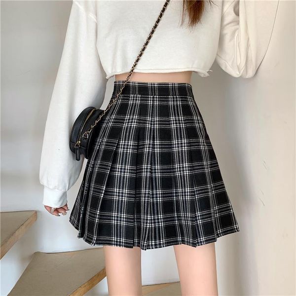 new autumn harajuku high waist women skirt vintage plaid pleated skirt female casual black woolen skirts mujer
new autumn harajuku high waist women skirt vintage plaid pleated skirt female casual black woolen skirts mujer