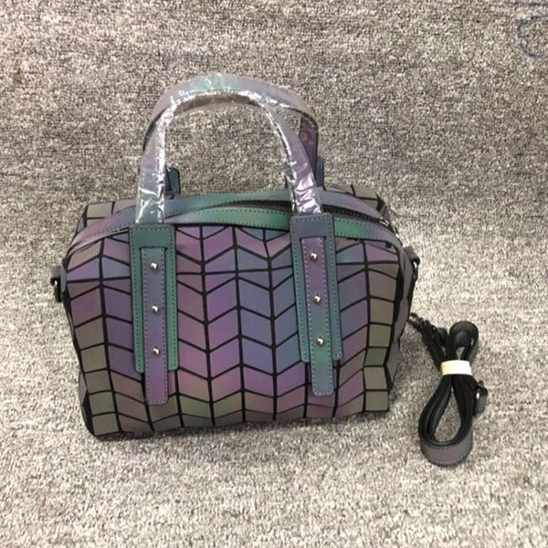 selling pu luminous women's hand-held straddle outdoor travel leisure designers hand tote leather mini shoulder women bags
selling pu luminous women's hand-held straddle outdoor travel leisure designers hand tote leather mini shoulder women bags