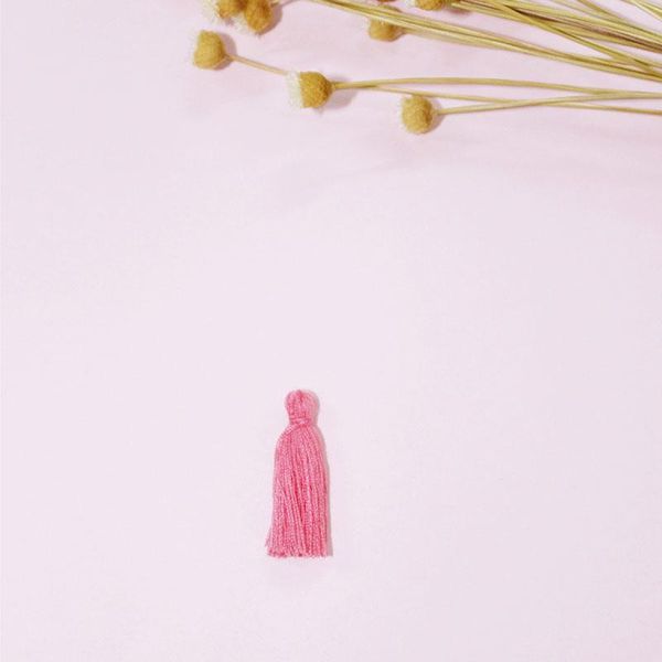 100pcs lot 3cm mini cotton tassel fringe sewing bangs flower tassel pendant tassels for diy curtains home decoration accessories h jlldcs
100pcs lot 3cm mini cotton tassel fringe sewing bangs flower tassel pendant tassels for diy curtains home decoration accessories h jlldcs