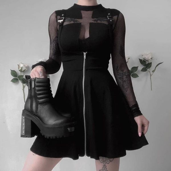 vintage dark women skirt solid color high waist suspender skirts 2019 new gothic streetwear grunge punk style black skirt female
vintage dark women skirt solid color high waist suspender skirts 2019 new gothic streetwear grunge punk style black skirt female