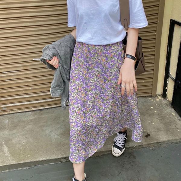 corduroy vintage floral print ruffle pleated long skirts women korean skirt streetwear drawstring elastic waist midi skirt, Black
corduroy vintage floral print ruffle pleated long skirts women korean skirt streetwear drawstring elastic waist midi skirt, Black