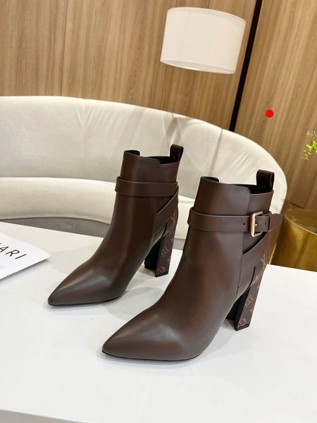 2022 designer wonderland ranger beaubourg women ankle boots womens calfskin martin booties fashion boot luxurys ladies discovery flat bottom, Black
2022 designer wonderland ranger beaubourg women ankle boots womens calfskin martin booties fashion boot luxurys ladies discovery flat bottom, Black
