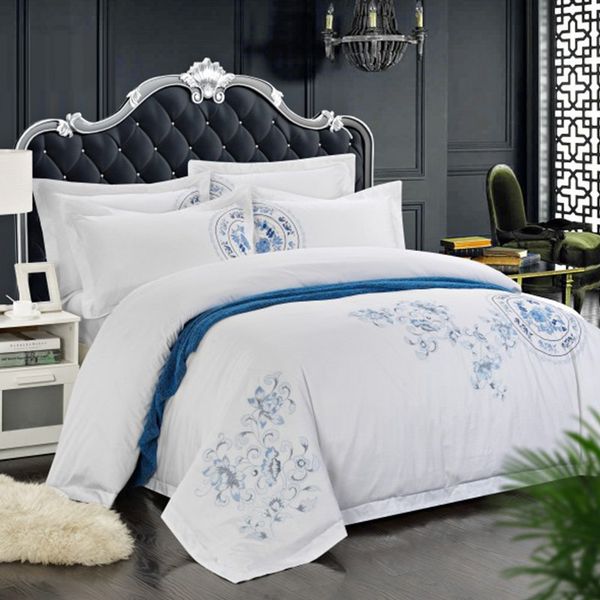 100% cotton white embroidered bedding sets 4/6pieces white l bedsheet set duvet cover pillow shams double king size 1012
100% cotton white embroidered bedding sets 4/6pieces white l bedsheet set duvet cover pillow shams double king size 1012