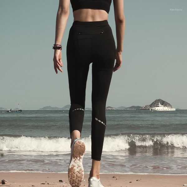 yoga outfits taobo 2021 arrivals women reflective leg pants with back zipper pocket outdoor quick-drying tight fitness pants1, White;red
yoga outfits taobo 2021 arrivals women reflective leg pants with back zipper pocket outdoor quick-drying tight fitness pants1, White;red