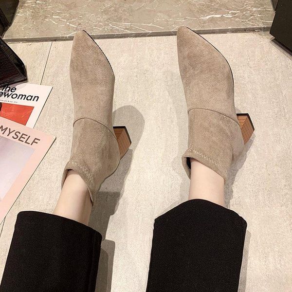 boots women new 2020 round toe women's low shoes booties ladies winter footwear high heel mid-calf mid calf pointy autumn, Black
boots women new 2020 round toe women's low shoes booties ladies winter footwear high heel mid-calf mid calf pointy autumn, Black