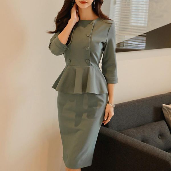 casual dresses bgteever elegant ruffles knee-length women dress slim waist o-neck pencil female vestidos femme 2021 spring summer, Black;gray
casual dresses bgteever elegant ruffles knee-length women dress slim waist o-neck pencil female vestidos femme 2021 spring summer, Black;gray