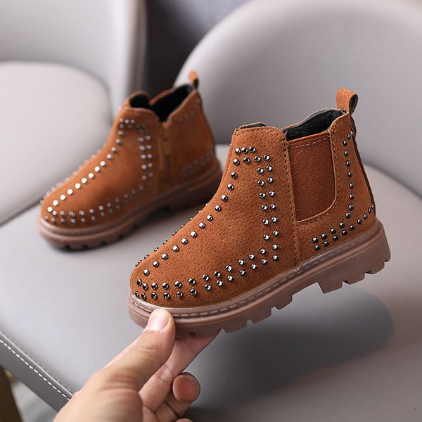 2020 girl stylish rivet snow children ankle autumn winter shoes for kids suede leather boots 3 5 6 7 8 9 10 11 12, Black;red
2020 girl stylish rivet snow children ankle autumn winter shoes for kids suede leather boots 3 5 6 7 8 9 10 11 12, Black;red