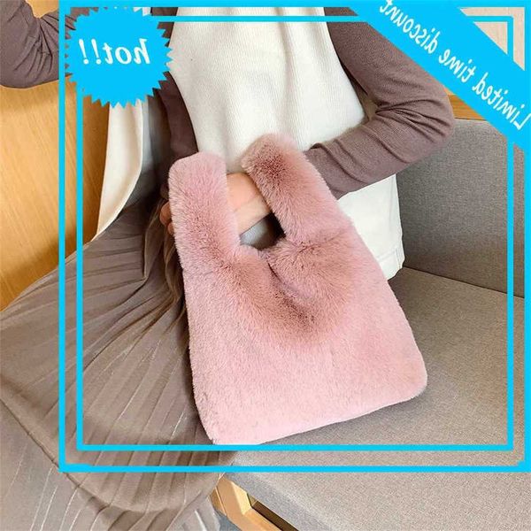 winter new 2021 fashion bag pluche handbags effects color small women handbag soft fur luxury task
winter new 2021 fashion bag pluche handbags effects color small women handbag soft fur luxury task
