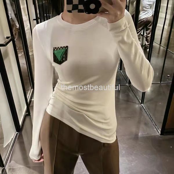 women's t-shirt autumn winter green triangle pattern letter slim and plush long sleeve bottomed shirt t-shirt women, White
women's t-shirt autumn winter green triangle pattern letter slim and plush long sleeve bottomed shirt t-shirt women, White