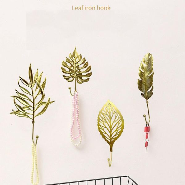 nordic gold leaf-shaped hook wallet hanger creative coat rack wall hanging keychain non-hole home wall hanging decoration1
nordic gold leaf-shaped hook wallet hanger creative coat rack wall hanging keychain non-hole home wall hanging decoration1