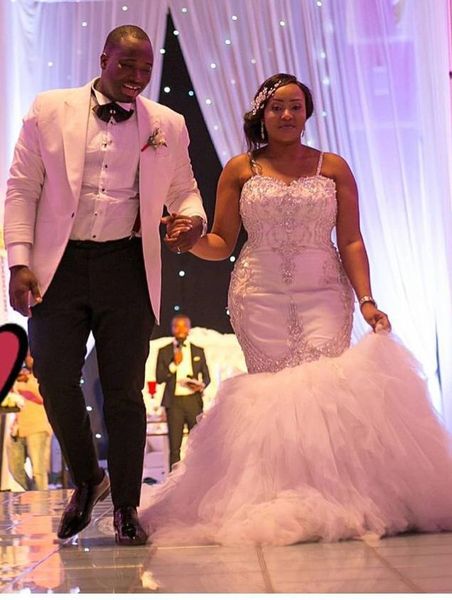2021 african crystals mermaid wedding dresses spaghetti straps off shoulder long plus size bridal gowns puffy tulle skirt vestidos de novia, White
2021 african crystals mermaid wedding dresses spaghetti straps off shoulder long plus size bridal gowns puffy tulle skirt vestidos de novia, White