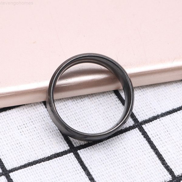 factory5tavsteel europe the united states selling stainless couple rings glossy gold silver black men and women wedding party jewel
factory5tavsteel europe the united states selling stainless couple rings glossy gold silver black men and women wedding party jewel