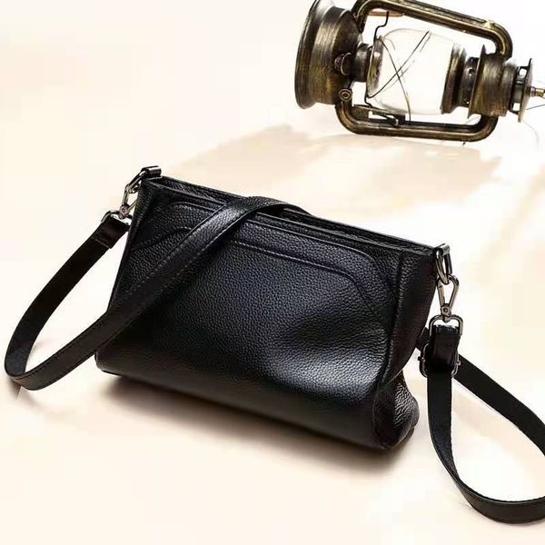 hbp 24cm handbags purse shoulder crossbody bags for women 2021 lady wide shoulder strap messenger bag ziper
hbp 24cm handbags purse shoulder crossbody bags for women 2021 lady wide shoulder strap messenger bag ziper