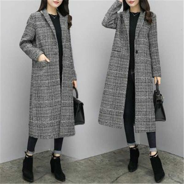 new autumn winter women's blends woolen warm plaid large size female wool outerwear coat casual women coats j951, Black
new autumn winter women's blends woolen warm plaid large size female wool outerwear coat casual women coats j951, Black