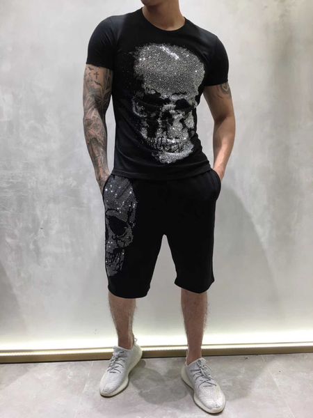 summer mens designer t shirt german rock punk fashion style diamond big skull t shirt brand clothing t-shirts hip hop tees, White;black
summer mens designer t shirt german rock punk fashion style diamond big skull t shirt brand clothing t-shirts hip hop tees, White;black