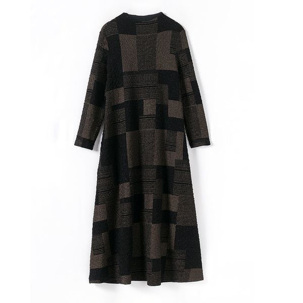 2021 new high-end bottoming female autumn winter style plus velvet broad lady temperament fashion mid-leng thick round neck dress tcl0, Black;gray
2021 new high-end bottoming female autumn winter style plus velvet broad lady temperament fashion mid-leng thick round neck dress tcl0, Black;gray