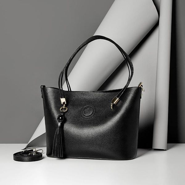 handbag female real genuine leather bags lady tassel designer handbags cowhide bag shoulder totes bag women's black
handbag female real genuine leather bags lady tassel designer handbags cowhide bag shoulder totes bag women's black