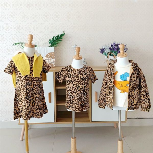 autumn baby girl clothes leopard print short-sleeve dress t-shirt legging coat suit girls clothing set children clothing 1006, Blue
autumn baby girl clothes leopard print short-sleeve dress t-shirt legging coat suit girls clothing set children clothing 1006, Blue