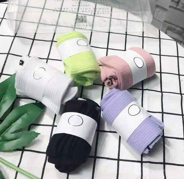 men fashion socks solid color with leters printed casual socks mens women trendy breathable comfortable sock 1 lot=5 colors sale, Black
men fashion socks solid color with leters printed casual socks mens women trendy breathable comfortable sock 1 lot=5 colors sale, Black