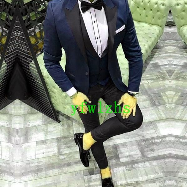 custom-made one button groomsmen peak lapel groom tuxedos men suits wedding/prom/dinner man blazer(jacket+pants+tie+vest) w392, Black;gray
custom-made one button groomsmen peak lapel groom tuxedos men suits wedding/prom/dinner man blazer(jacket+pants+tie+vest) w392, Black;gray