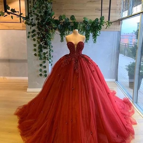 2021 new fashion beading sweetheart red ball gown quinceanera dresses lace-up sweet 16 dress debutante prom party dress custom made 019, Blue;red
2021 new fashion beading sweetheart red ball gown quinceanera dresses lace-up sweet 16 dress debutante prom party dress custom made 019, Blue;red