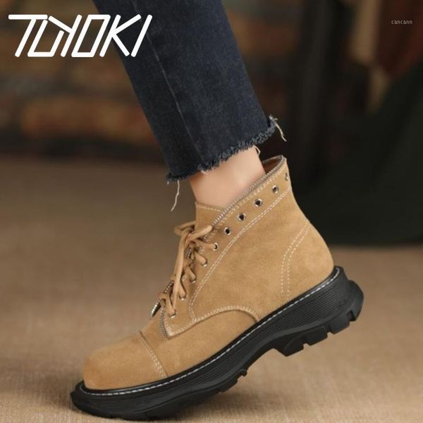 tuyoki women boots real leather warm plush fur winter shoes woman ankle snow boots fashion lace up boot women size 34-421, Black
tuyoki women boots real leather warm plush fur winter shoes woman ankle snow boots fashion lace up boot women size 34-421, Black