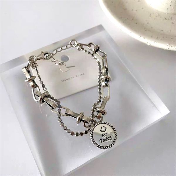 south korea east gate s925 taiyin smiling face round brand double chain bracelet, Silver
south korea east gate s925 taiyin smiling face round brand double chain bracelet, Silver