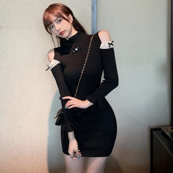 autumn 2020 new high neck lace stitching off shoulder knitted skirt and slim long sleeve dress for women
autumn 2020 new high neck lace stitching off shoulder knitted skirt and slim long sleeve dress for women