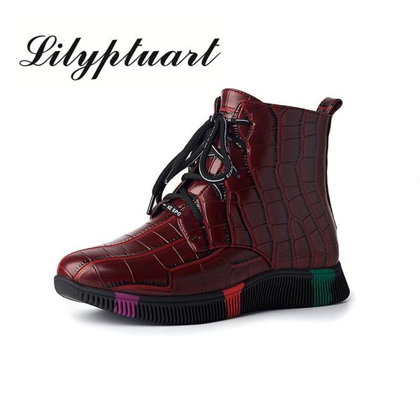 2020 european and american style round head stone pattern special material short boots women low-heel warm lace-up ankle boots, Black
2020 european and american style round head stone pattern special material short boots women low-heel warm lace-up ankle boots, Black