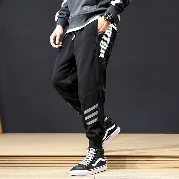 2021 new autumn winter newly fashion casual joggers pants men gray loose fit stripe designer harem trousers streetwear hip hop sweatpants kv, Black
2021 new autumn winter newly fashion casual joggers pants men gray loose fit stripe designer harem trousers streetwear hip hop sweatpants kv, Black