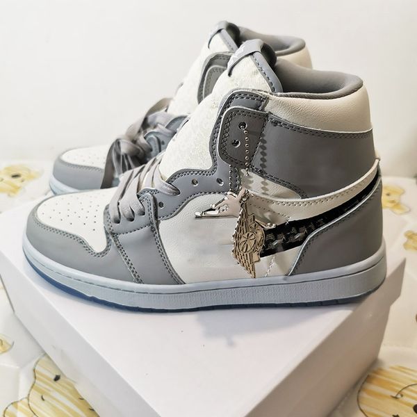 with box new hyperdunk x ep white black mens designer shoes for men prestos ultra off outdoor fashion sports trainers air womens sneakers, Black;red
with box new hyperdunk x ep white black mens designer shoes for men prestos ultra off outdoor fashion sports trainers air womens sneakers, Black;red