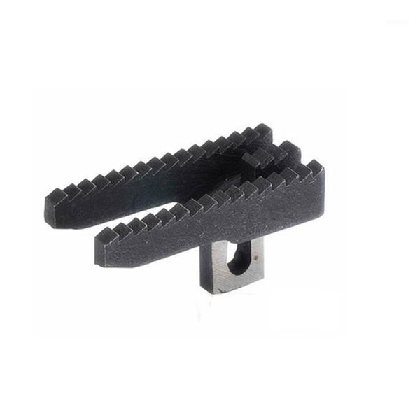 sewing machine parts / packing machine parts single-thread feeding teeth / portable sewing feeding teeth1, Black
sewing machine parts / packing machine parts single-thread feeding teeth / portable sewing feeding teeth1, Black