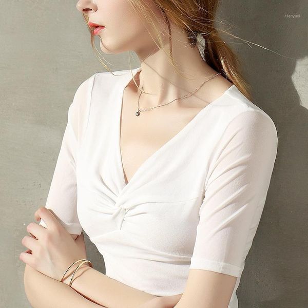 lady ballroom dancing blouse v neck summer dancing shirt mesh girls latin dance jacket body dance acrobatic suit d-06561, Black;red
lady ballroom dancing blouse v neck summer dancing shirt mesh girls latin dance jacket body dance acrobatic suit d-06561, Black;red