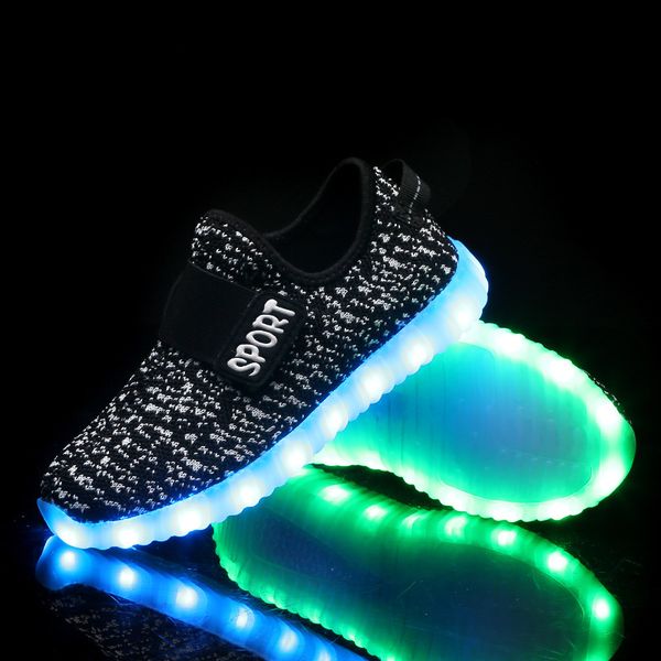 size 25-37 children's led flashing rechargeable sneakers dance shoes for kids toddler, Black;red
size 25-37 children's led flashing rechargeable sneakers dance shoes for kids toddler, Black;red